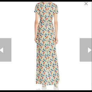 Alice + Olivia Dresses - Alice + Olivia Adrianna Bird Mock- Wrap Dress Alice + Olivia Dresses - Alice + Olivia Adrianna Bird Mock- Wrap Dress